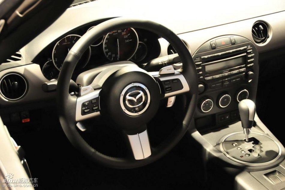 Mazda MX-5内饰实拍图