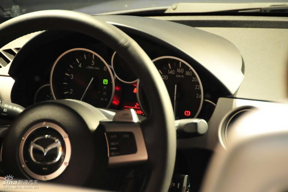 Mazda MX-5内饰实拍图
