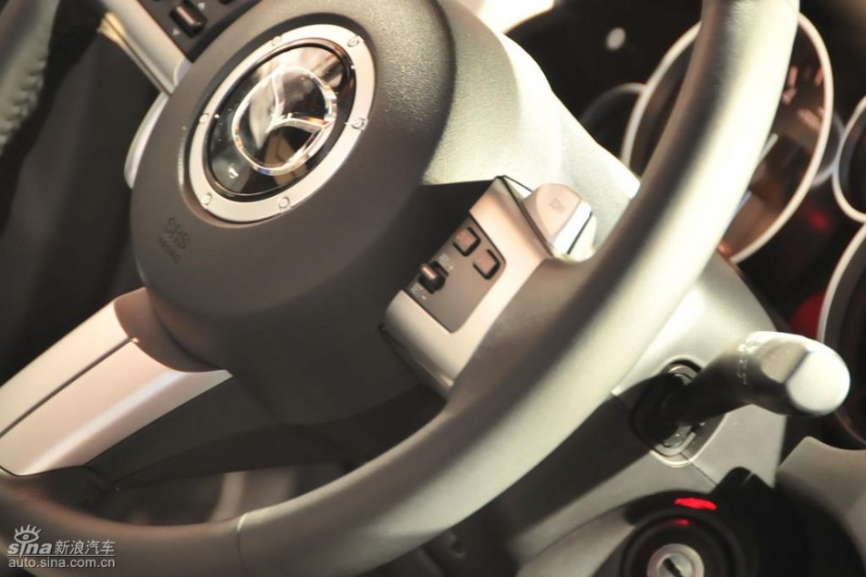 Mazda MX-5内饰实拍图