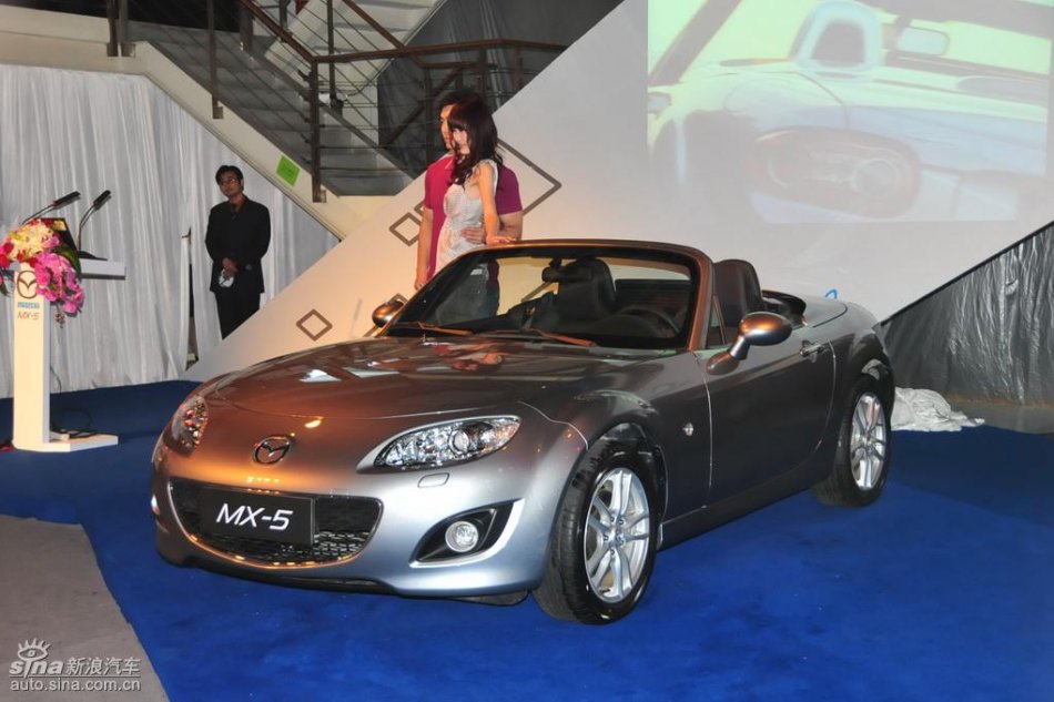 Mazda MX-5上市实拍图