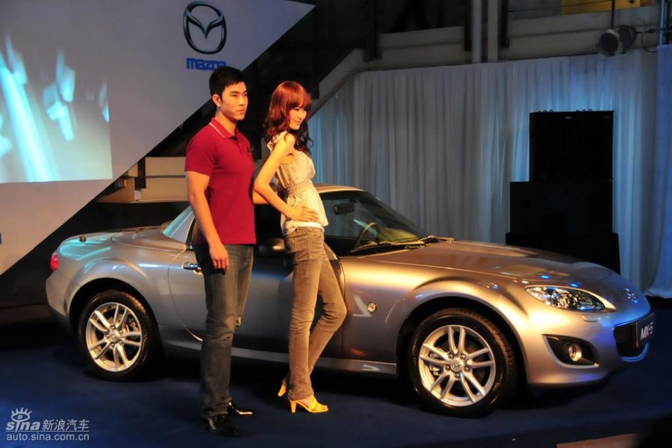 Mazda MX-5上市实拍图