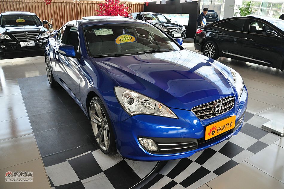 劳恩斯酷派2.0T豪华顶配外观图