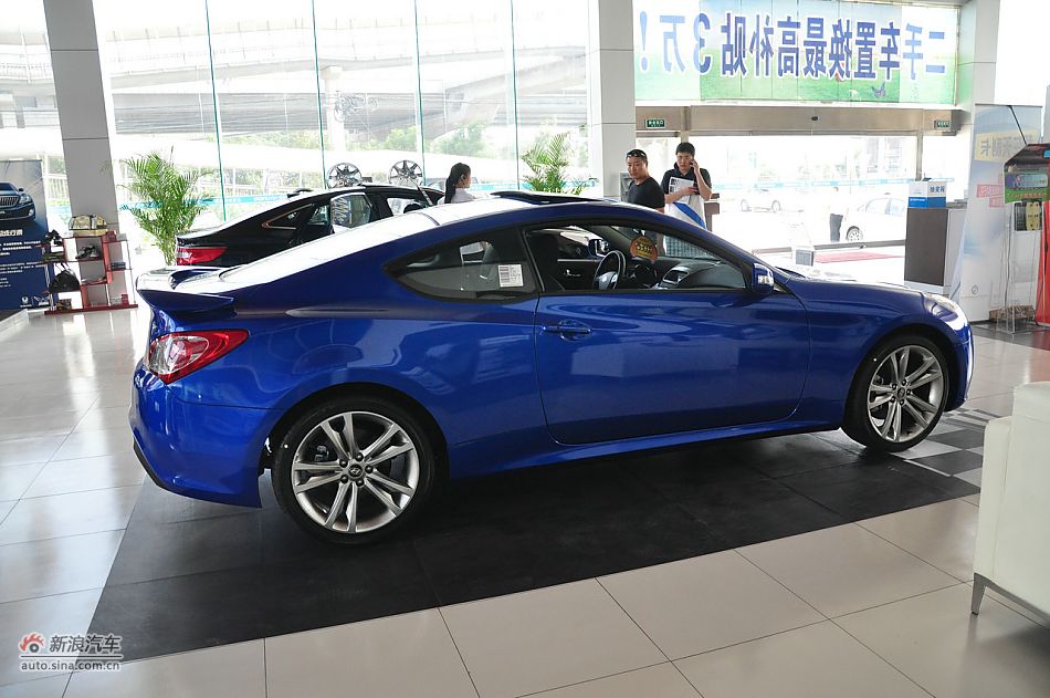 劳恩斯酷派2.0T豪华顶配外观图