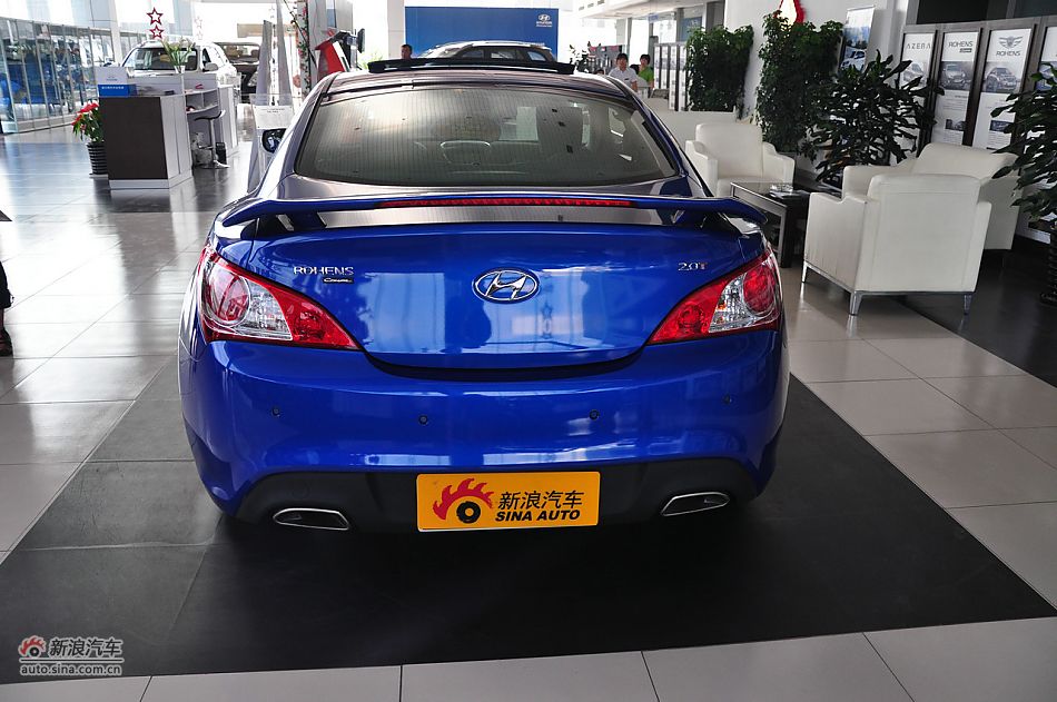 劳恩斯酷派2.0T豪华顶配外观图