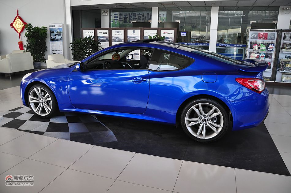 劳恩斯酷派2.0T豪华顶配外观图