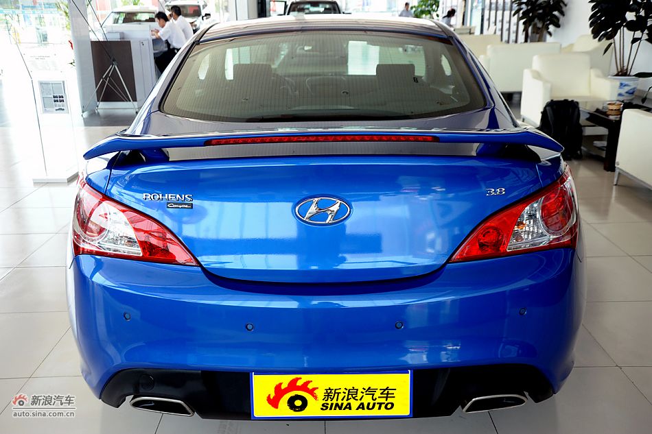 劳恩斯酷派3.8L旗舰自动版