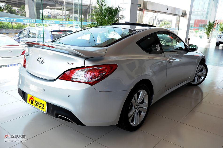 劳恩斯酷派2.0T靓雅自动版