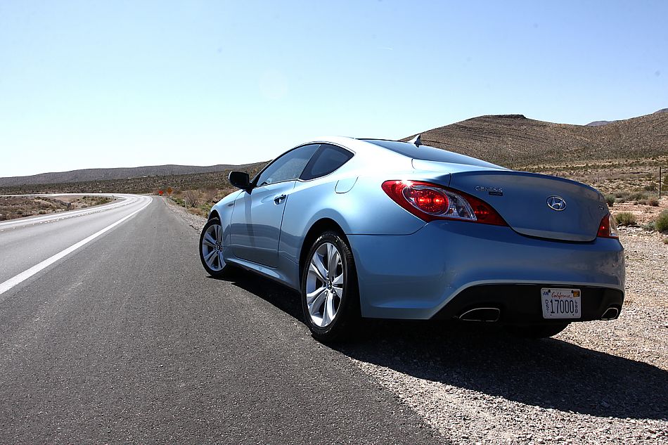 劳恩斯coupe外观图片