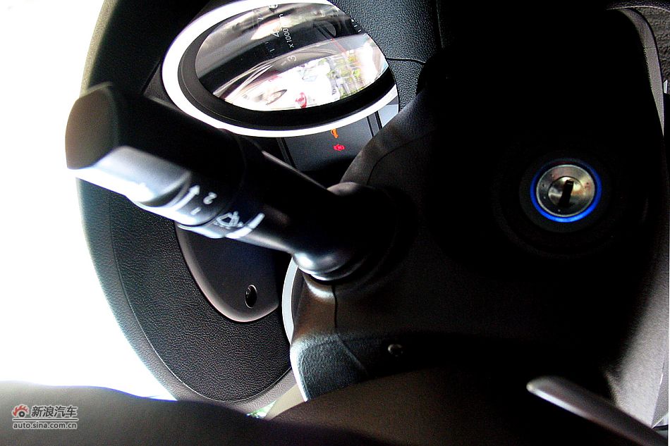 劳恩斯酷派3.8L旗舰自动版