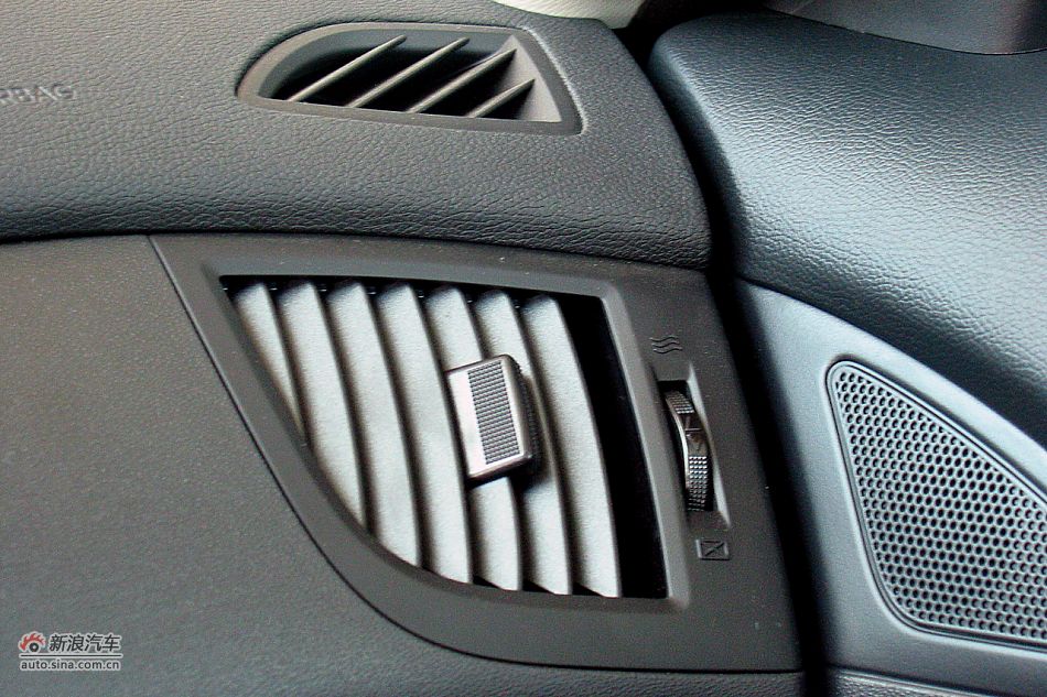 劳恩斯酷派3.8L旗舰自动版