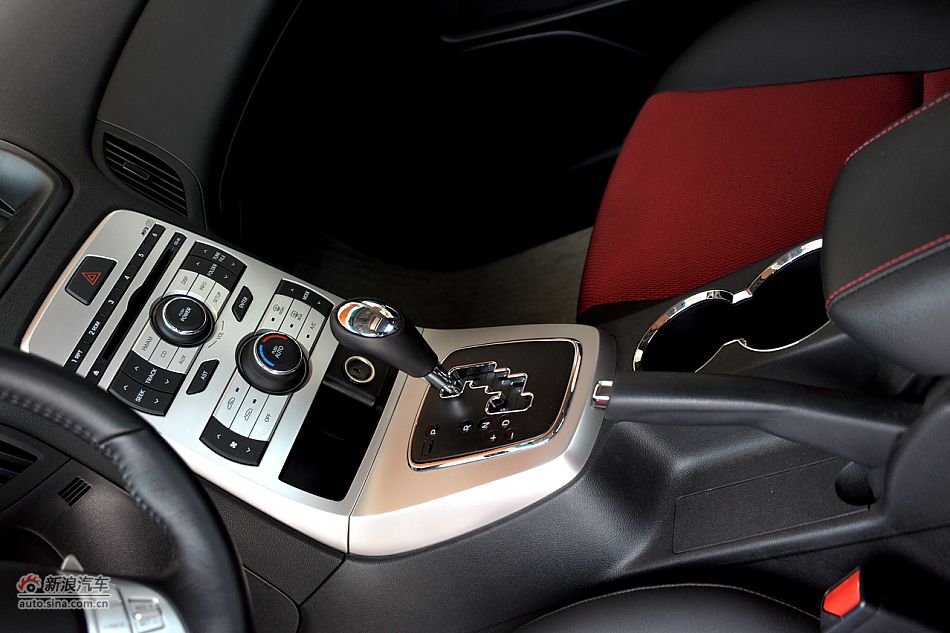 劳恩斯酷派2.0T靓雅自动版