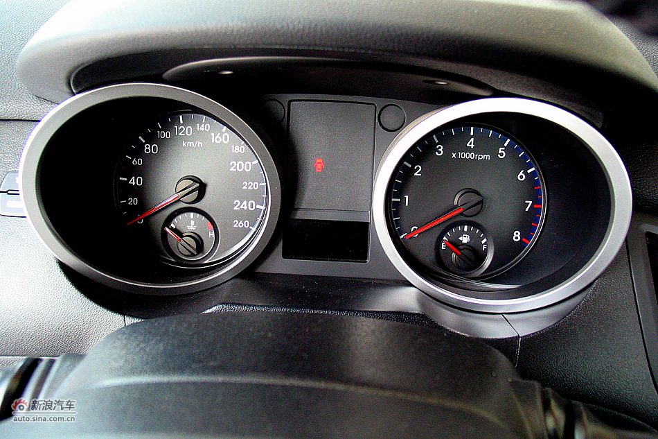 劳恩斯酷派2.0T靓雅自动版