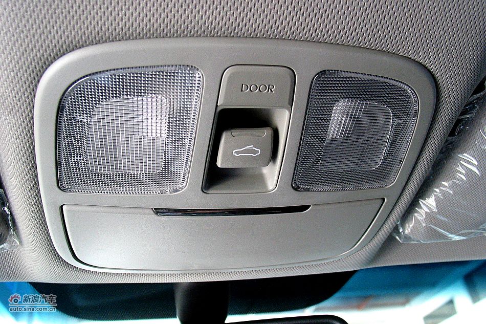 劳恩斯酷派2.0T靓雅自动版