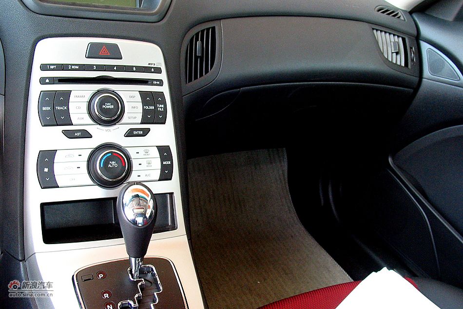 劳恩斯酷派2.0T靓雅自动版