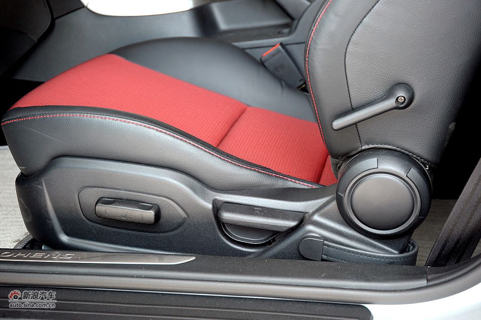 劳恩斯酷派2.0T靓雅自动版