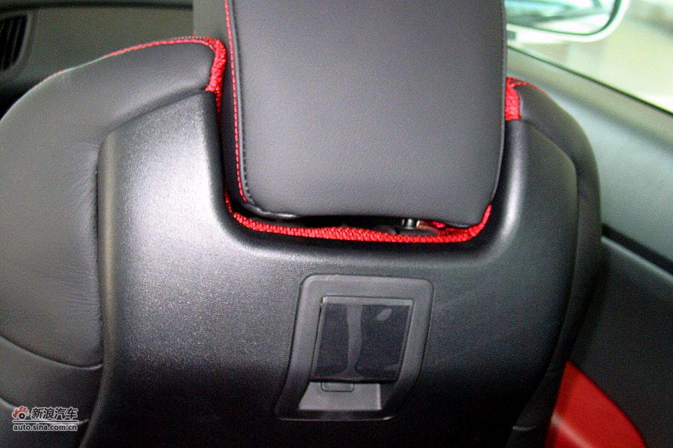 劳恩斯酷派2.0T靓雅自动版