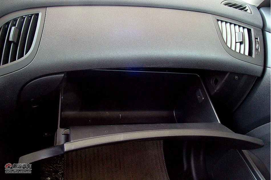 劳恩斯酷派2.0T靓雅自动版