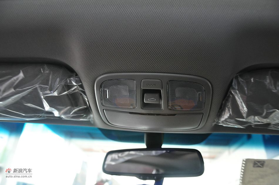 劳恩斯酷派2.0T豪华顶配细节图
