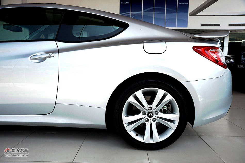 劳恩斯酷派2.0T靓雅自动版