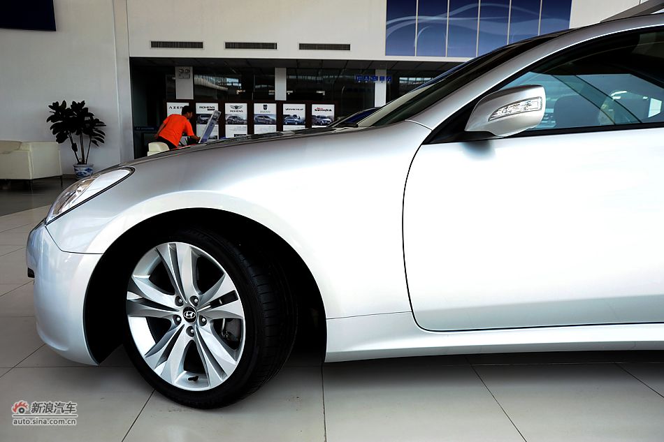 劳恩斯酷派2.0T靓雅自动版