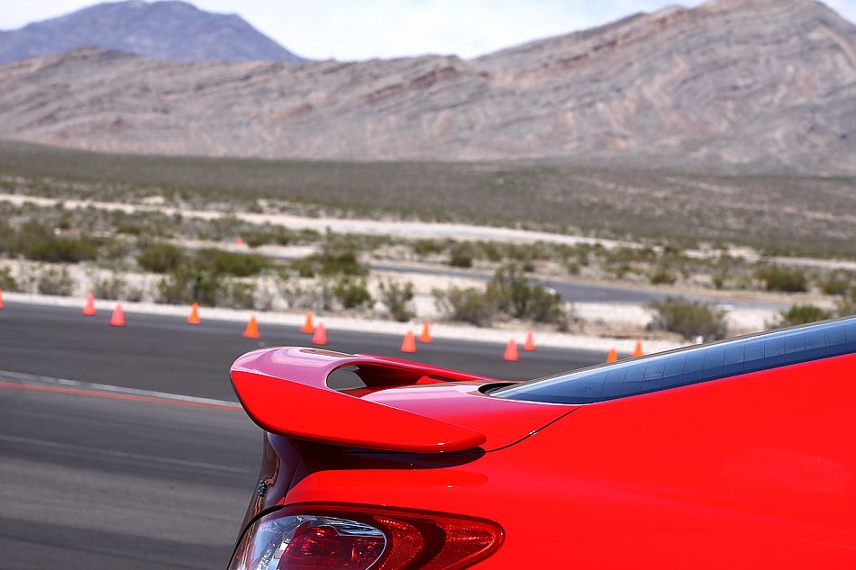 劳恩斯coupe外观图片