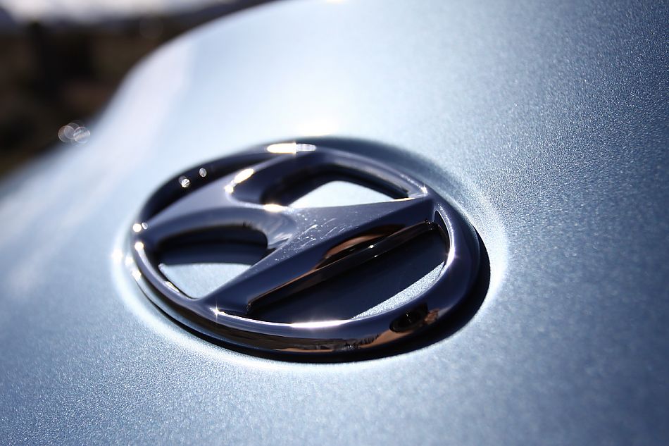 劳恩斯coupe外观图片