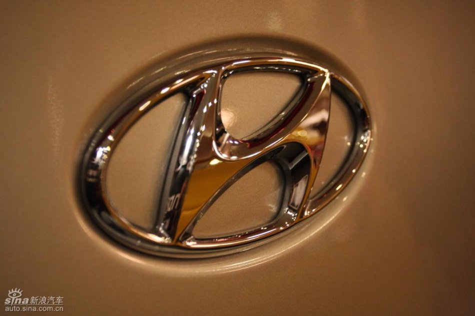 现代劳恩斯-酷派外观实拍图