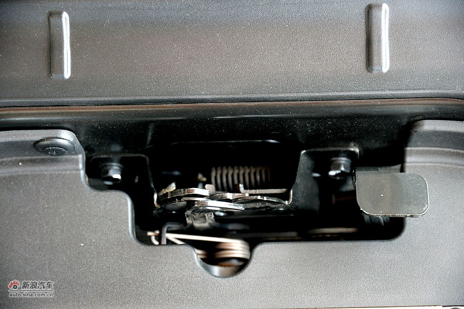 劳恩斯酷派2.0T靓雅自动版