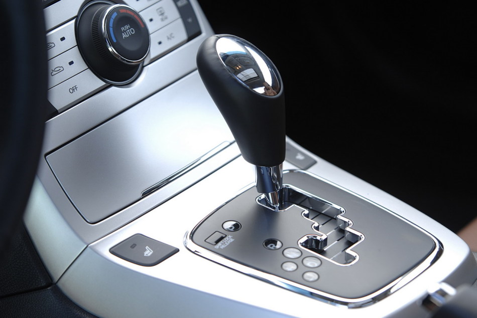 劳恩斯coupe资料图片