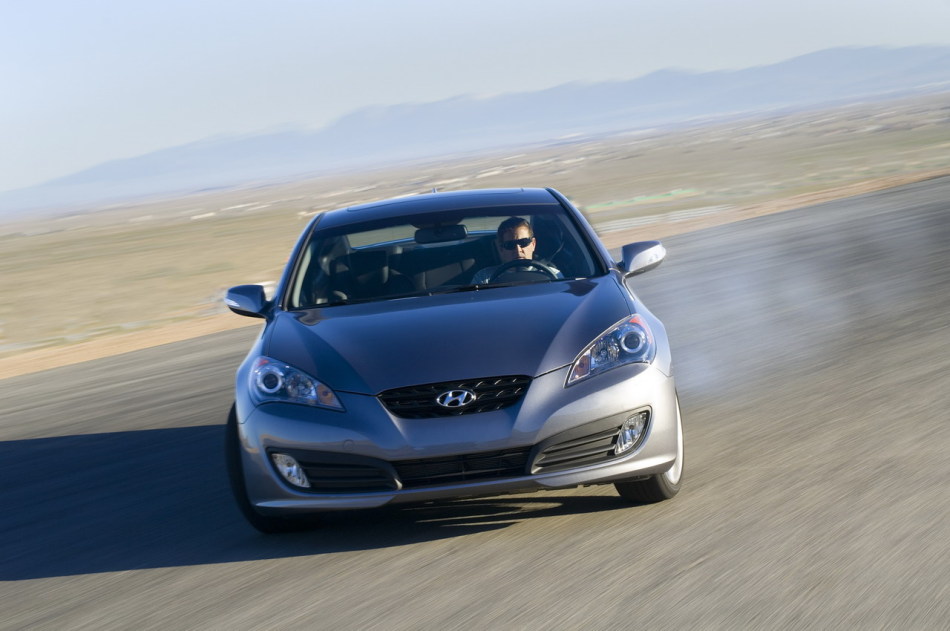 劳恩斯coupe资料图片