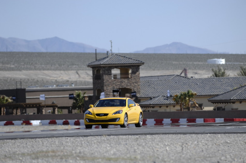 劳恩斯coupe资料图片