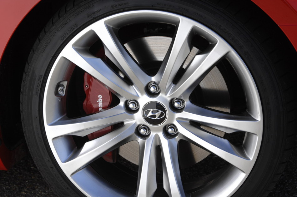 劳恩斯coupe资料图片