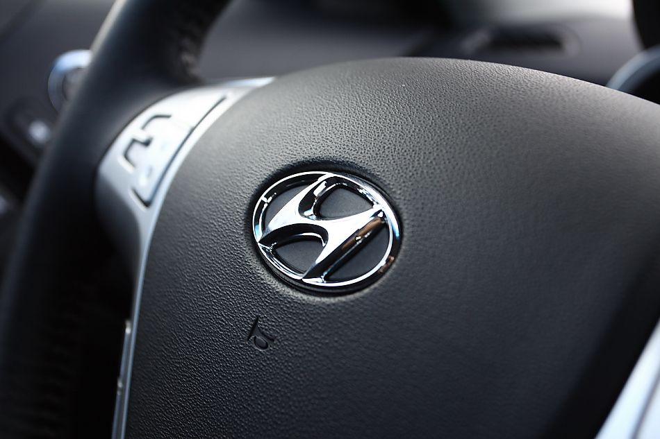 劳恩斯coupe内饰图片