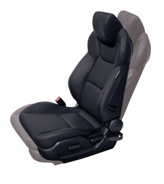 Rohens-Coupe(劳恩斯-酷派)内饰图