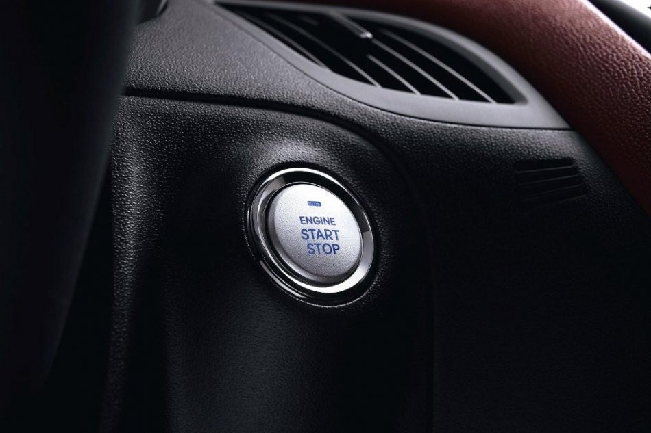 Rohens-Coupe(劳恩斯-酷派)内饰图