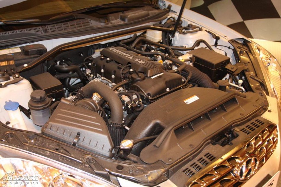 现代劳恩斯-酷派上市实拍图