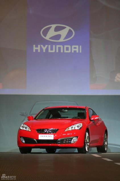 劳恩斯酷派亮相