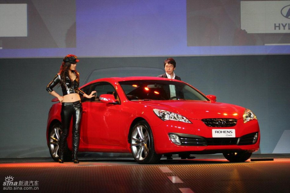 劳恩斯酷派亮相