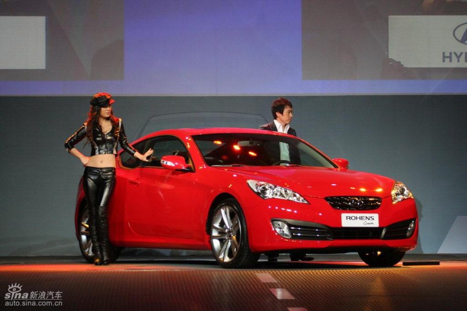 劳恩斯酷派亮相