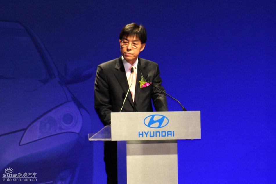 现代海外营业本部亚太事业部常务千荣吉致词