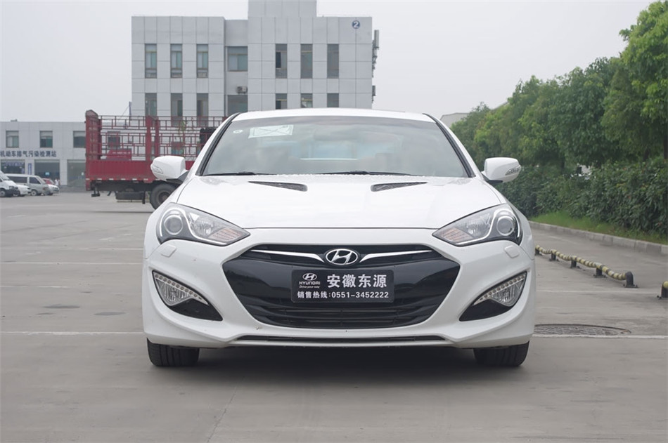 2012款劳恩斯酷派2.0T自动豪华版