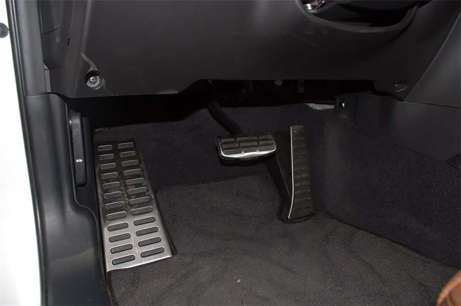 2012款劳恩斯酷派2.0T自动豪华版