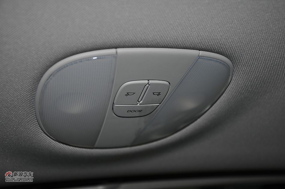 2008款劳恩斯BH330舒适版内饰