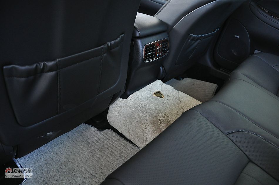 2008款劳恩斯BH330舒适版内饰