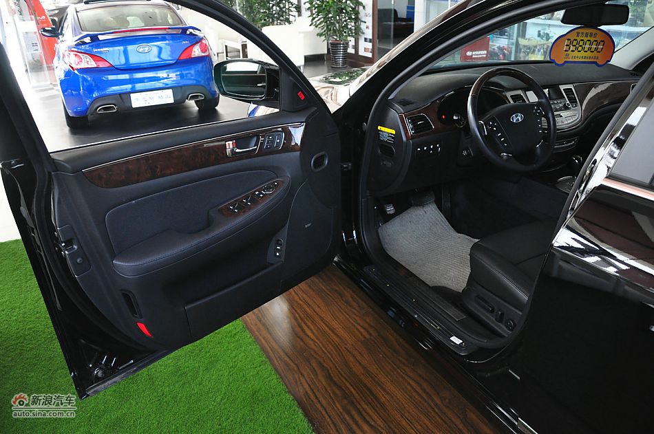 2008款劳恩斯BH330舒适版内饰