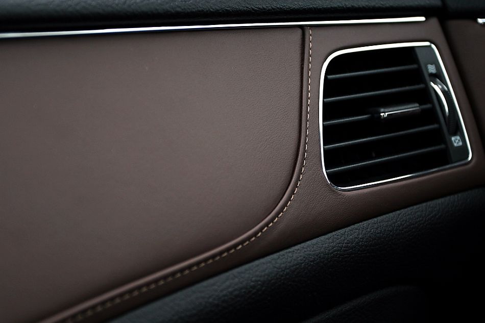 劳恩斯内饰图片