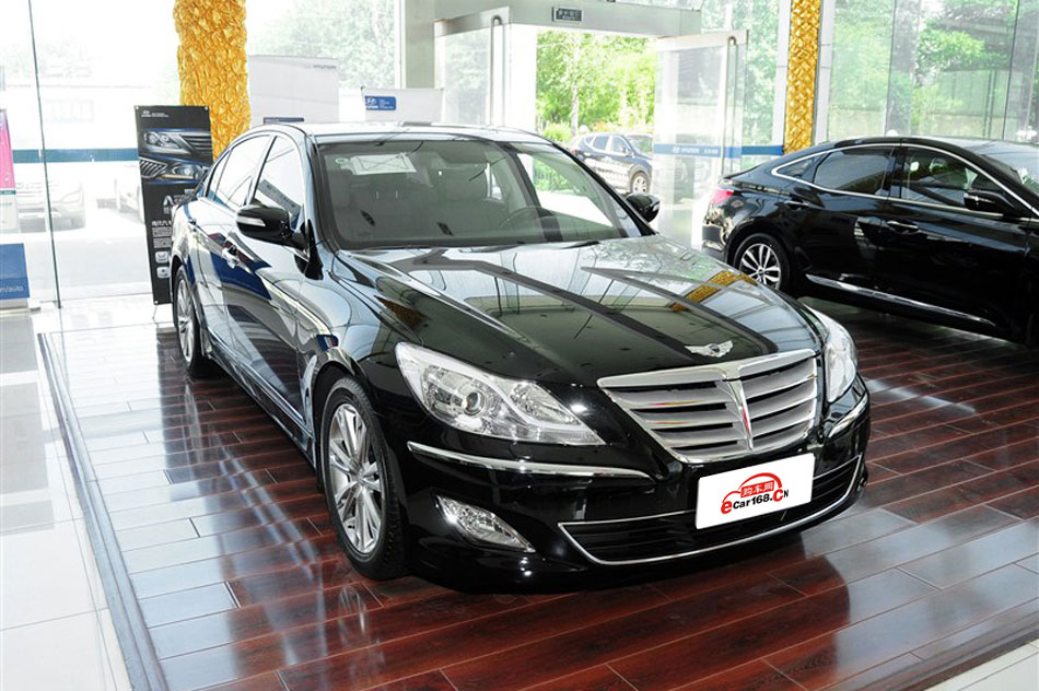 2012款劳恩斯3.0L自动豪华版