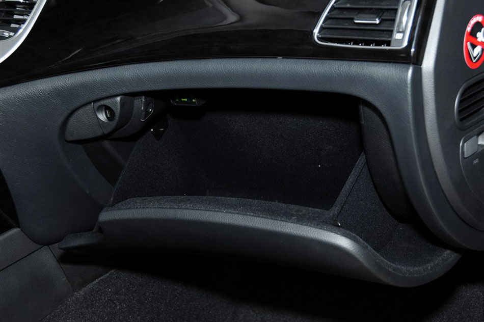 2012款劳恩斯3.0L自动豪华版