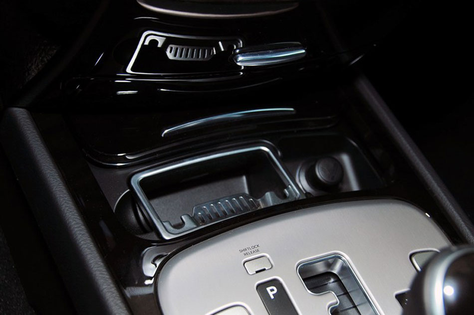 2012款劳恩斯3.0L自动豪华版