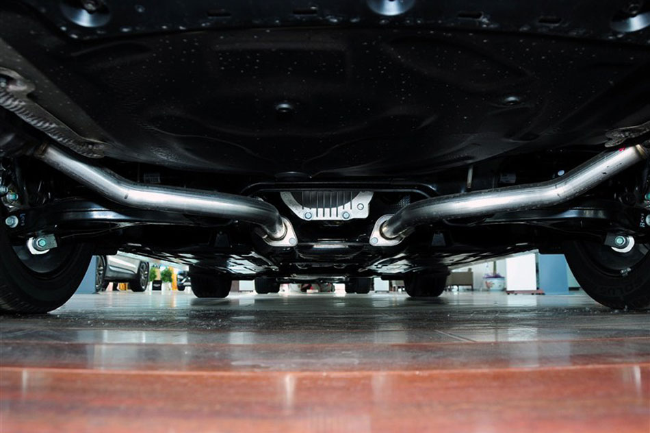 2012款劳恩斯3.0L自动豪华版